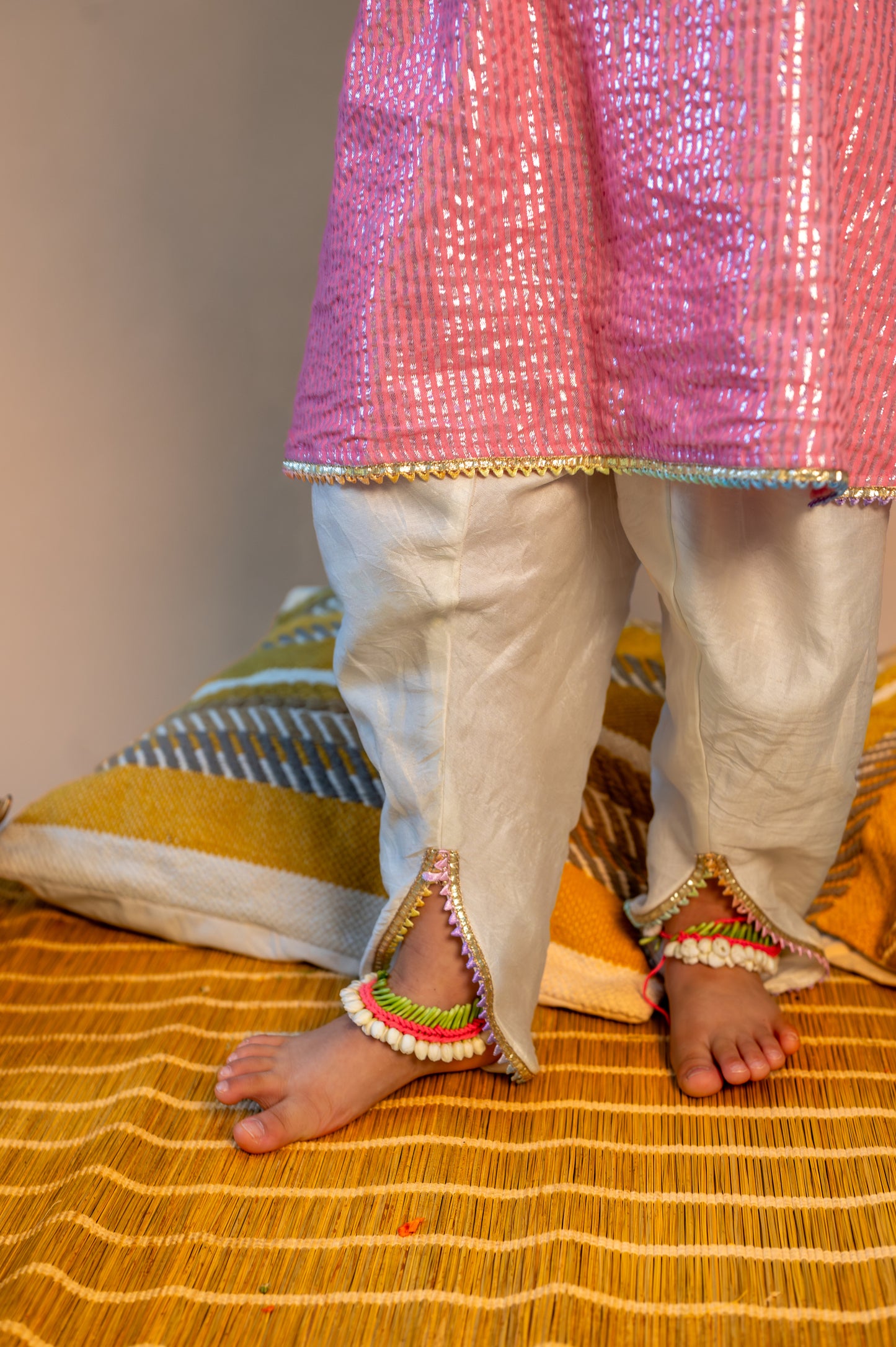 Gulabi Sitara Set