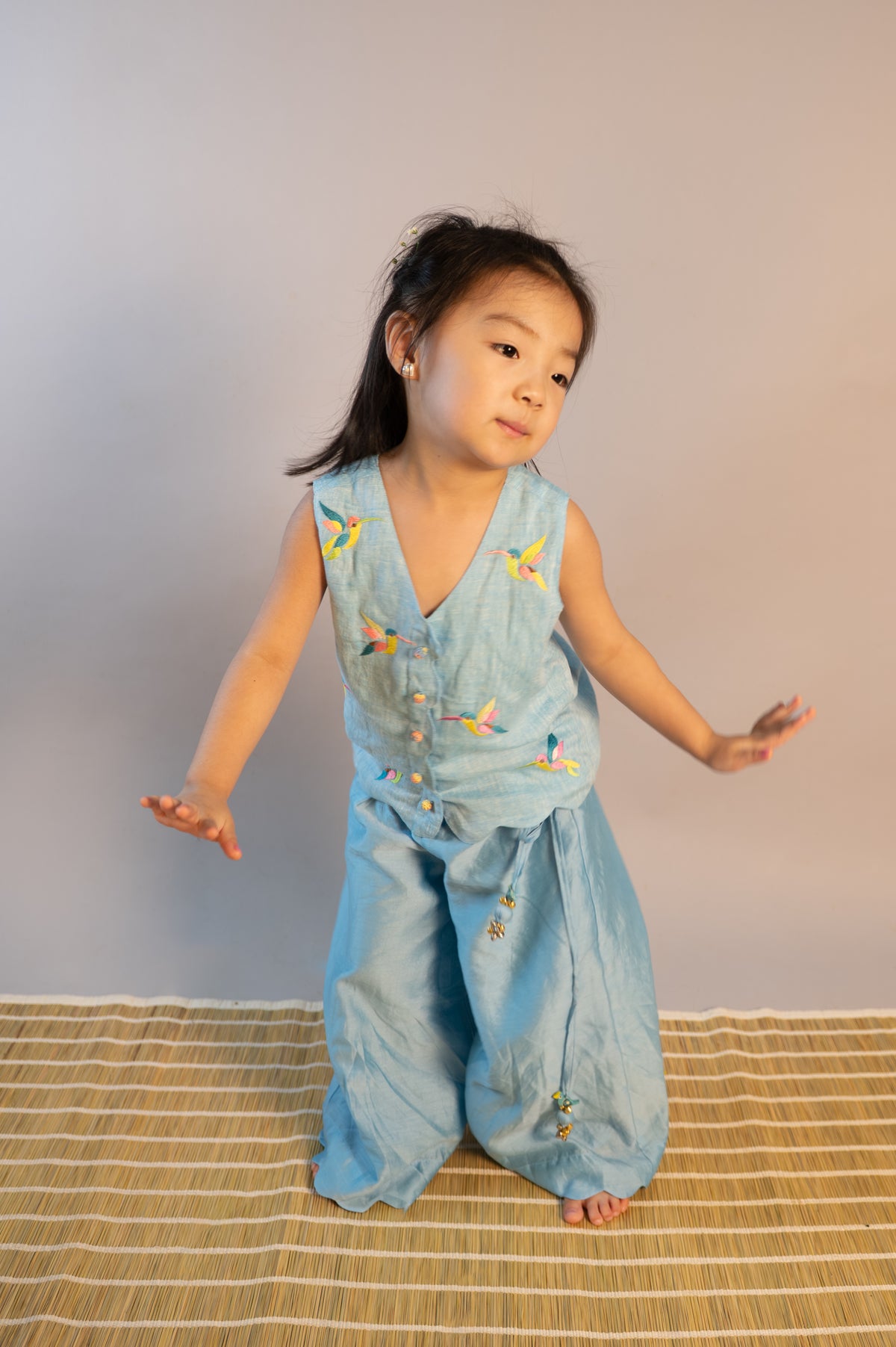 NEELA BIRDSONG SET